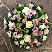 Pink &amp; Cream Posy Pad