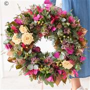 Winter Trending Wreath - Showstopper